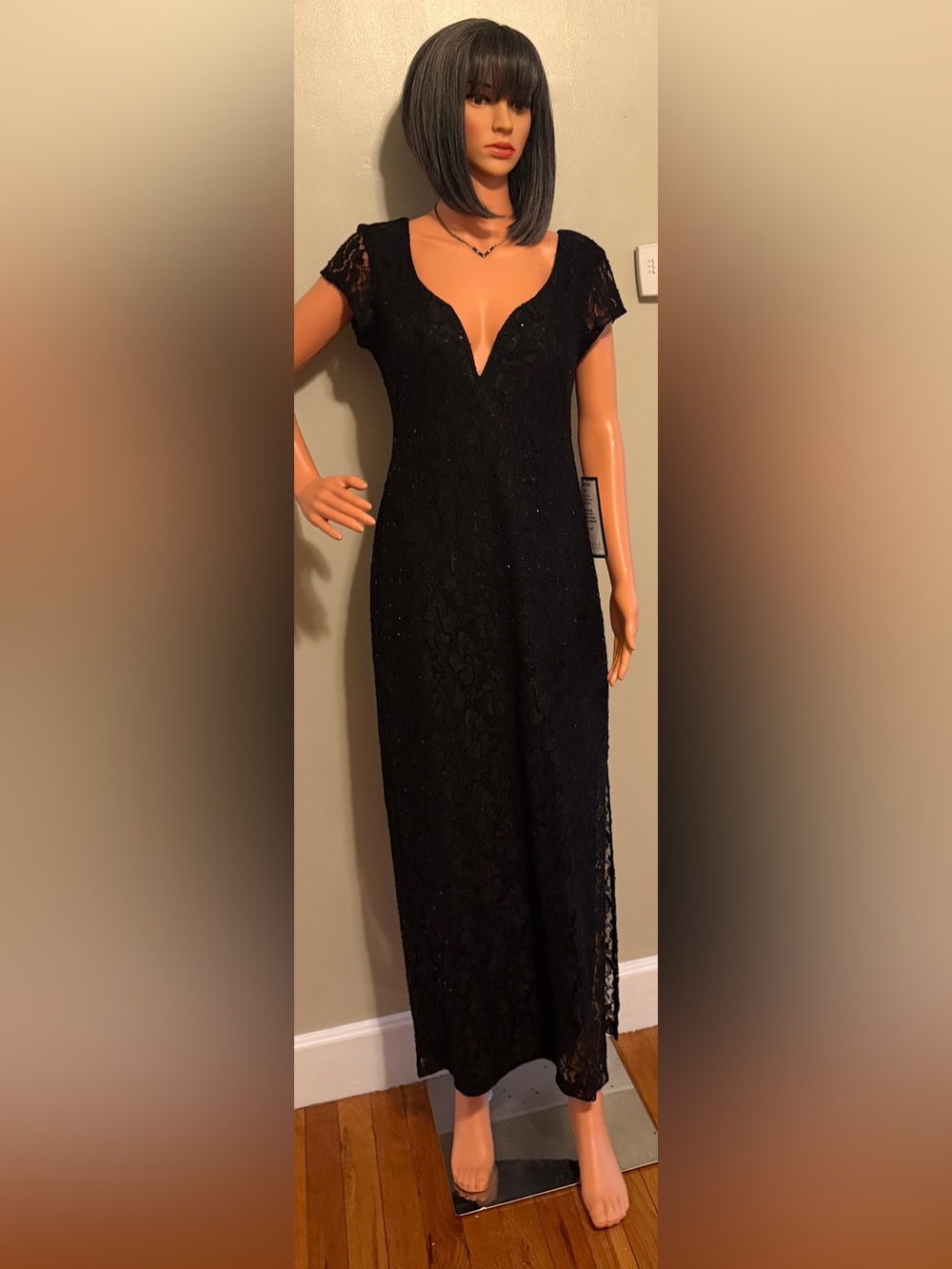 connected apparel Black Lace Sequin Long-Sleeve Evening Gown - Picture 12 of 14
